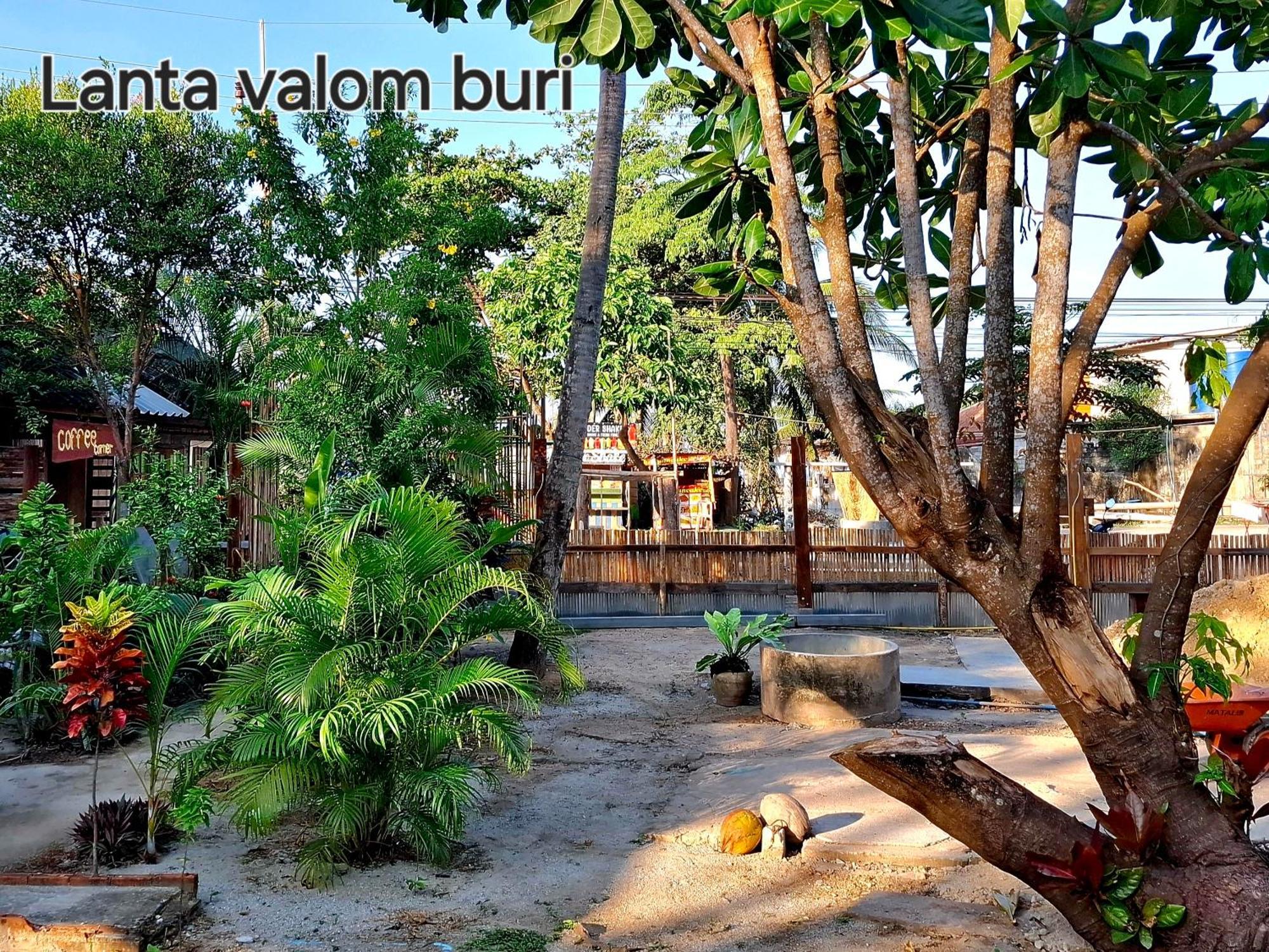Lanta Valom Buri Villa Koh Lanta Exterior photo